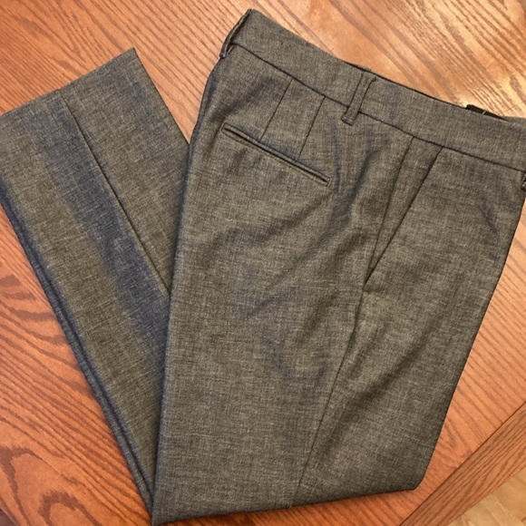 Ann Taylor trousers, curvy fit, size 4 - Picture 6 of 6